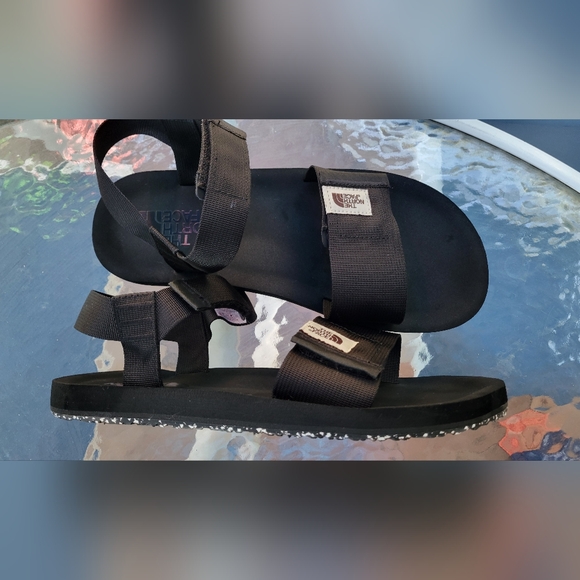The North Face men sandals size 10 - Picture 5 of 8